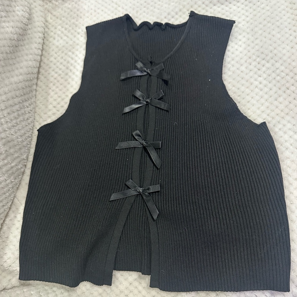 Coquette Black Sleeveless Knit Top with Bow Accents